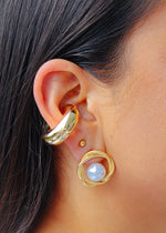 GOLD CHUNKY EAR CUFF