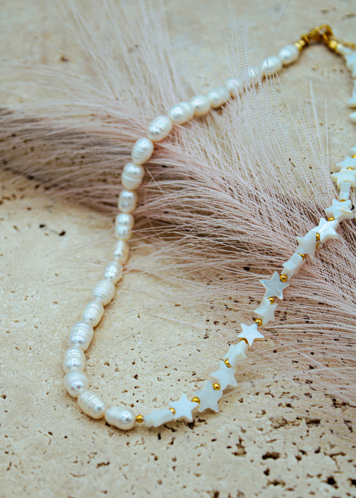 EVER PEARL CHOKER