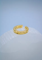 MAXI GOLD EAR CUFF