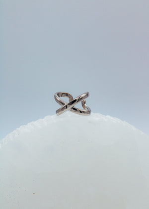 CROSS SILVER EAR CUFF
